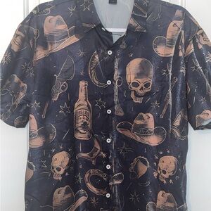 Men's Black and Tan Graphic Button Down Shirt